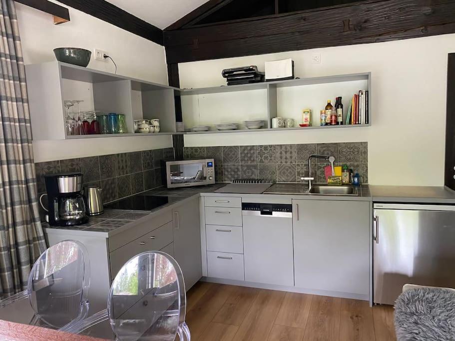 Ferienwohnung Thalia แบร์ก อัม ชตาร์นแบร์เกอร์เซ ภายนอก รูปภาพ