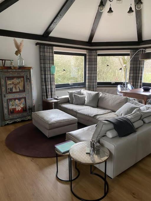 Ferienwohnung Thalia แบร์ก อัม ชตาร์นแบร์เกอร์เซ ภายนอก รูปภาพ