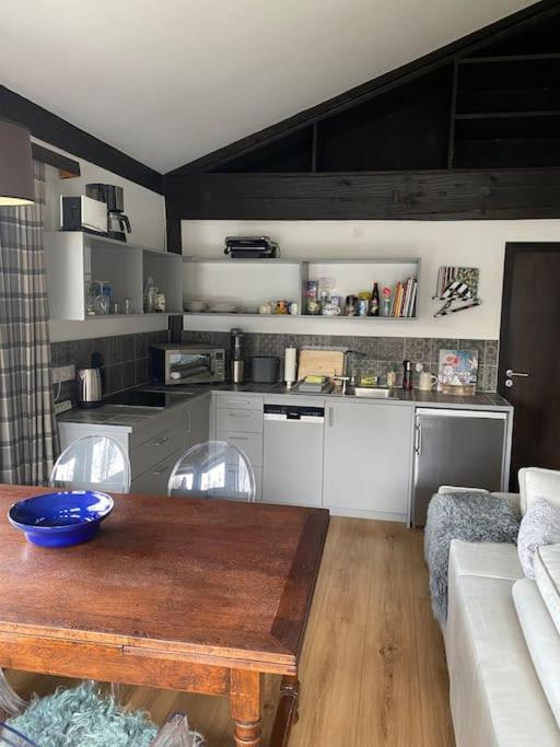 Ferienwohnung Thalia แบร์ก อัม ชตาร์นแบร์เกอร์เซ ภายนอก รูปภาพ
